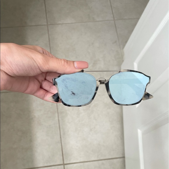 Dior Abstract Tortoiseshell Reflective Sunglasses - Picture 3 of 6